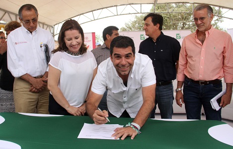 firmavictimas alejandrochar