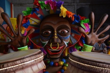 Figura de carroza de carnaval.