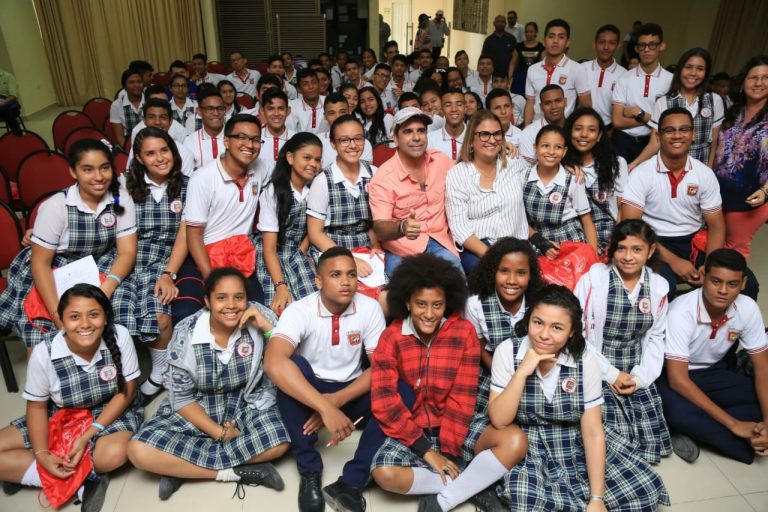 Barranquilla mantiene liderazgo en educación: 4 puntos por encima de la media nacional