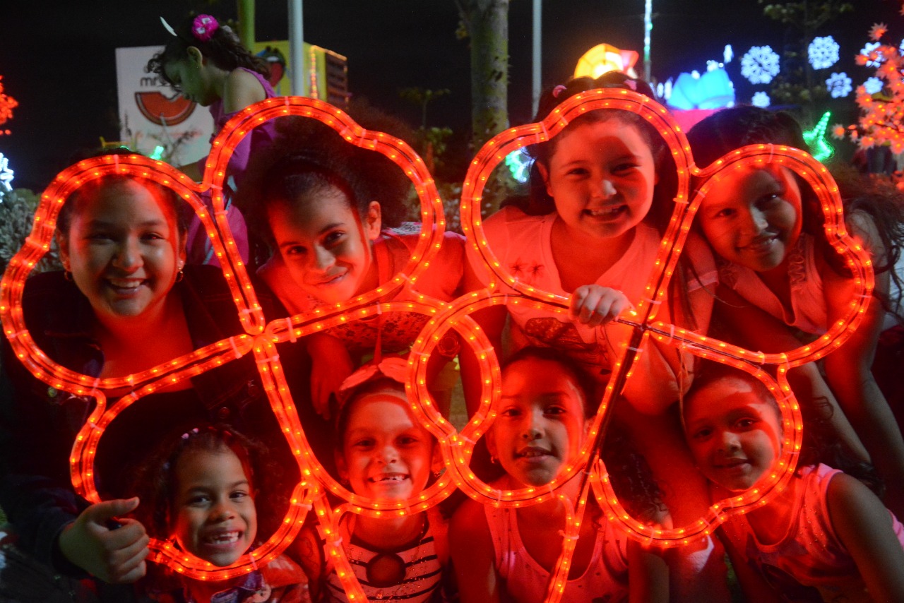 Ilumina tu cuadra