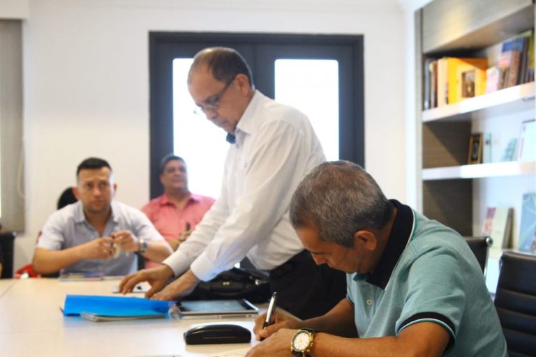 instalación de auditoria ambiental en Alcaldía