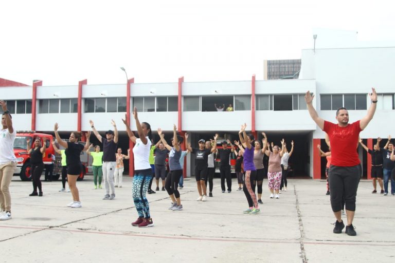 Ensayo comparsa distrital