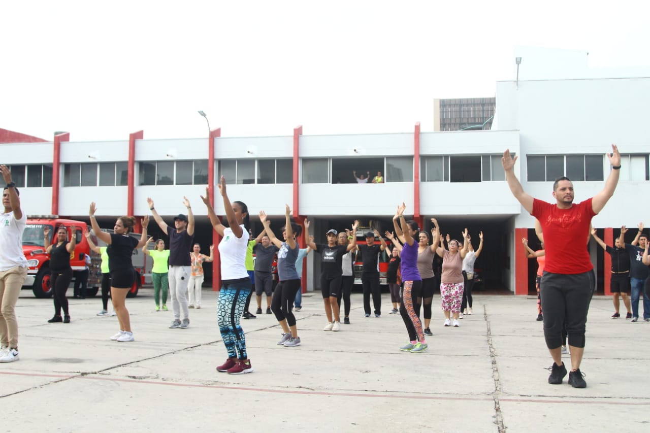 Ensayo comparsa distrital