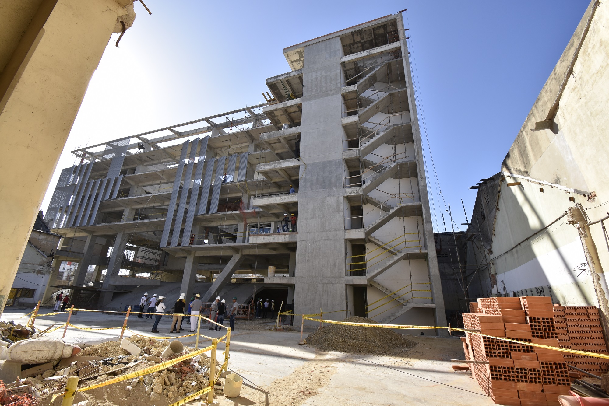 Obras fabrica de cultura