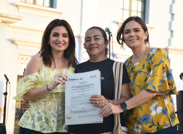 Katia Nule, secretaria de cultura y hacedora del carnaval