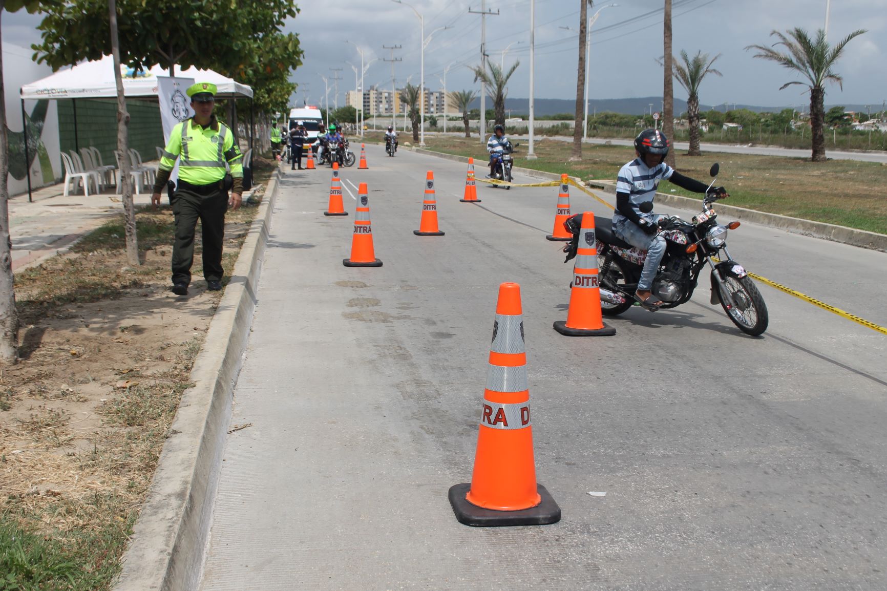 Secretaría de Tránsito - Seguridad Vial - Motociclista