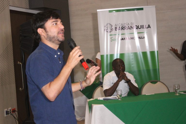 Intervencion del alcalde durante lanzamiento Elecciones OPC