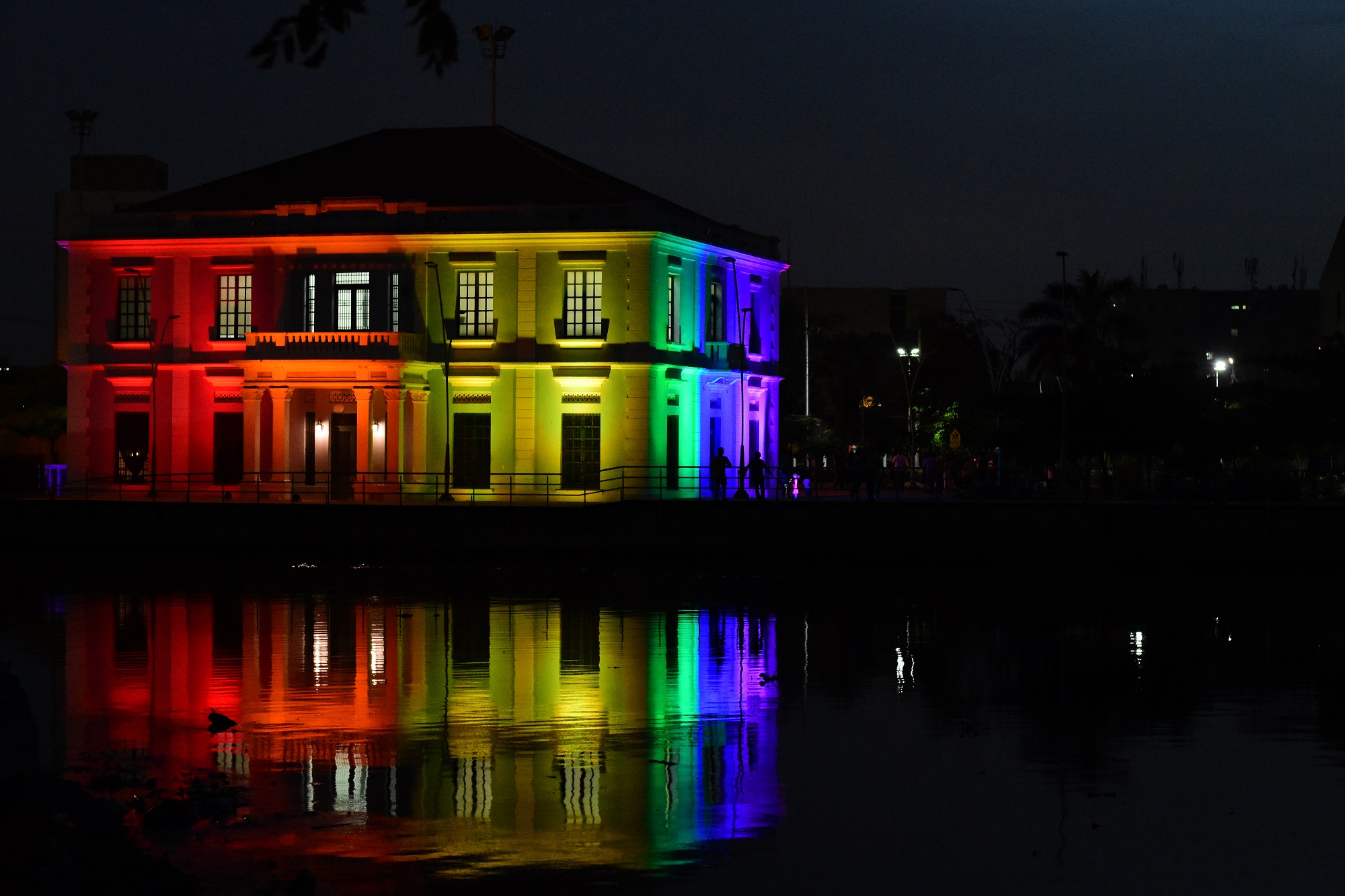 Iluminación de la Intendencia Fluvial