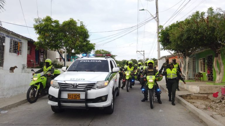 Patrullas Covid en recorriendo calles de la ciudad