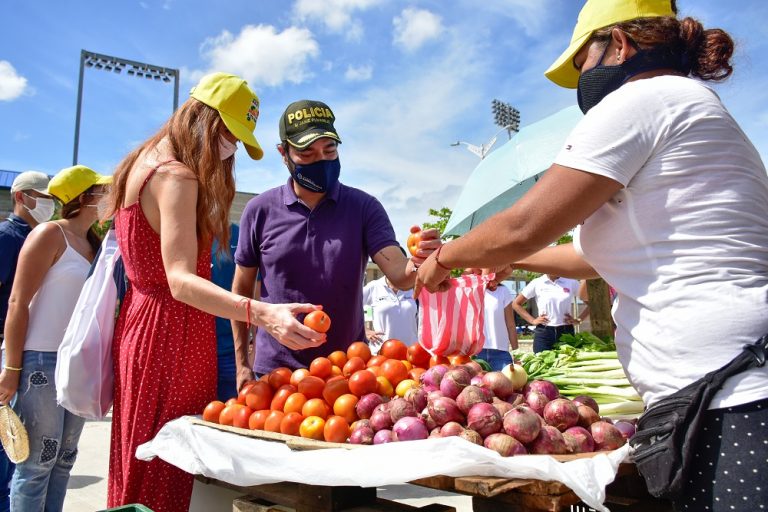 Pumarejo comprando verduras