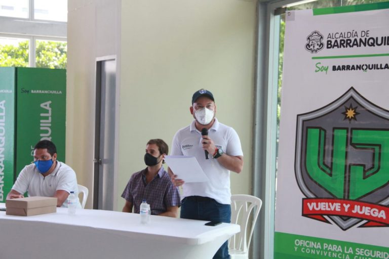 Lanzamiento de Torneo de Futbol