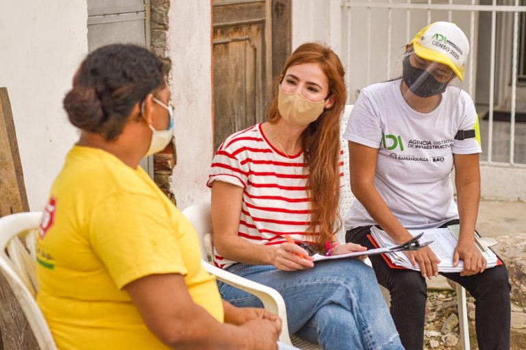 Primera gestora censando a recicladores