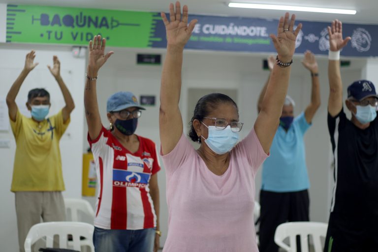 Personas realizando actividad