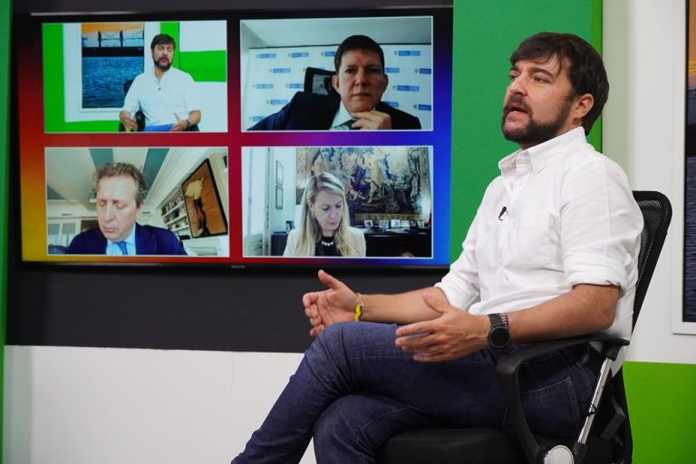 Alcalde Pumarejo durante la presentación oficial del Congreso Mundial de Juristas.