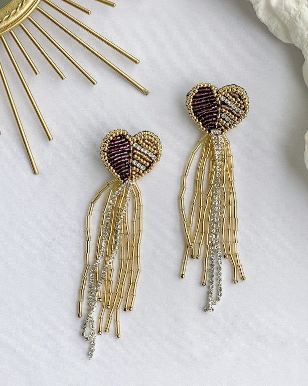 Aretes de corazon tejido