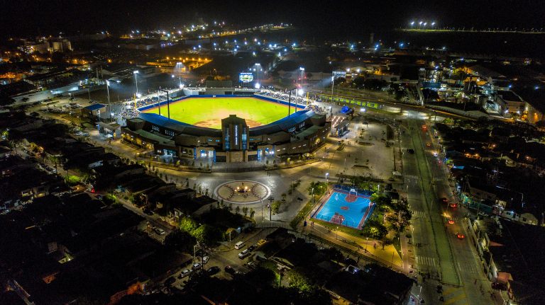 Panorámica de estadio de beisbol