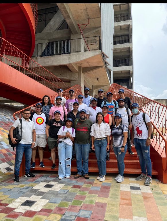 Cierre mes de patrimonio- estudiantes del Diplomado y funcionarios