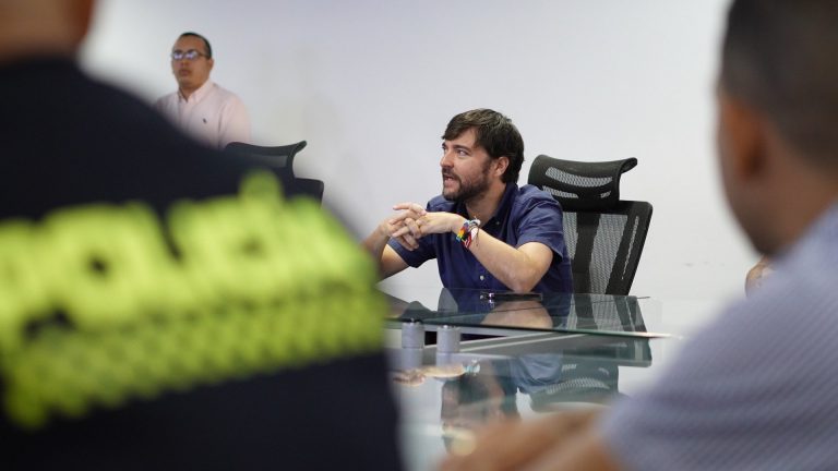 Alcalde Pumarejo en comité de seguridad