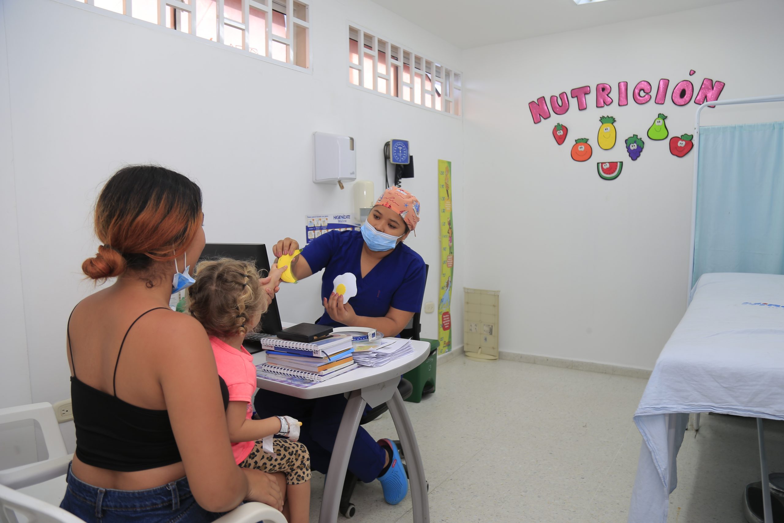 Padres en charla alimenticia