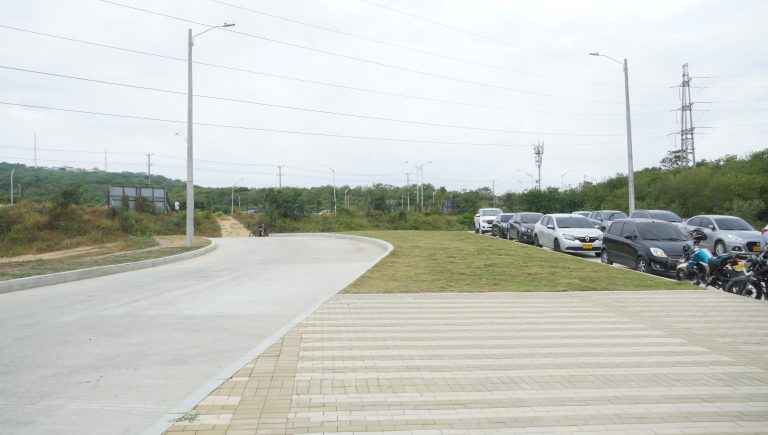 Intercambiador vial con carros 