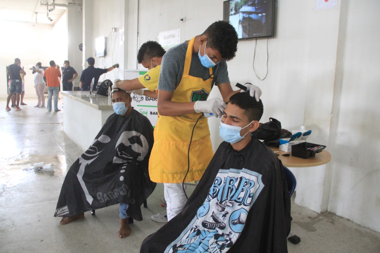 Brigada de peluquería en la UCJ