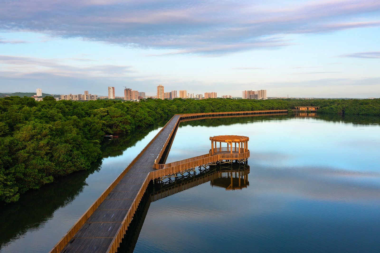 Panorámica malecón de ciénaga de Mallorquín