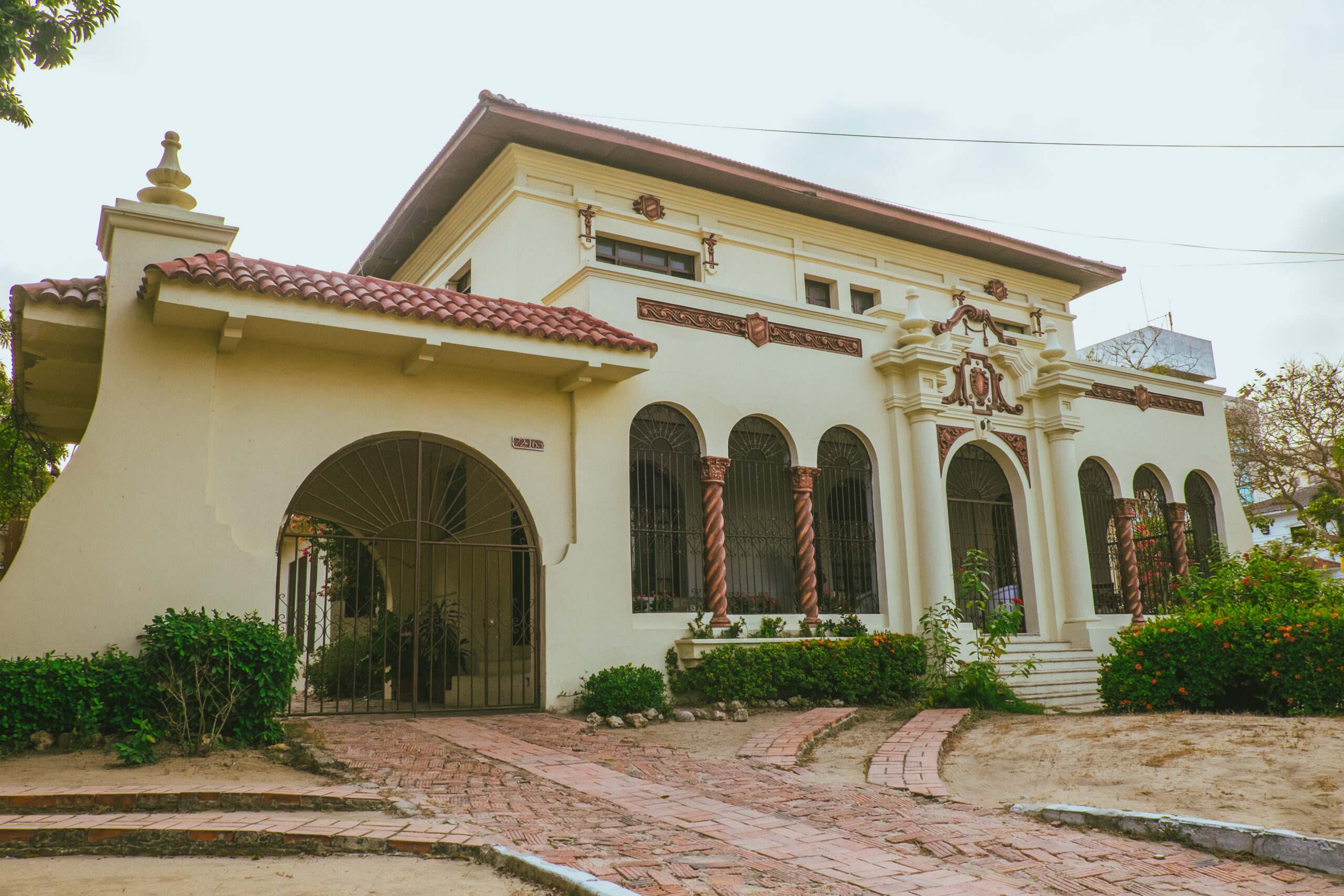 Fachada casa patrimonio de la ciudad.