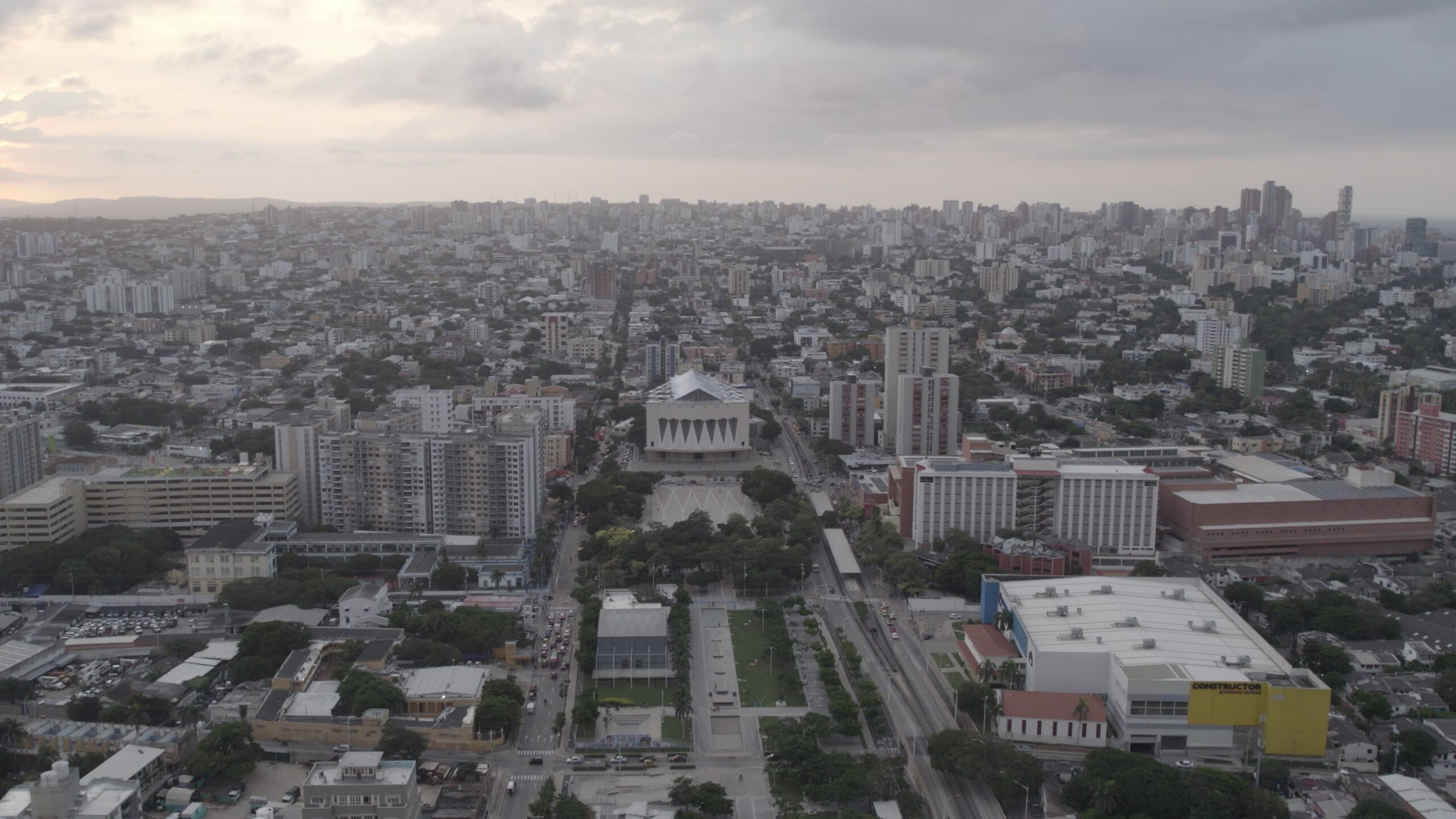 Panorámica de Barranquilla Catedral de día