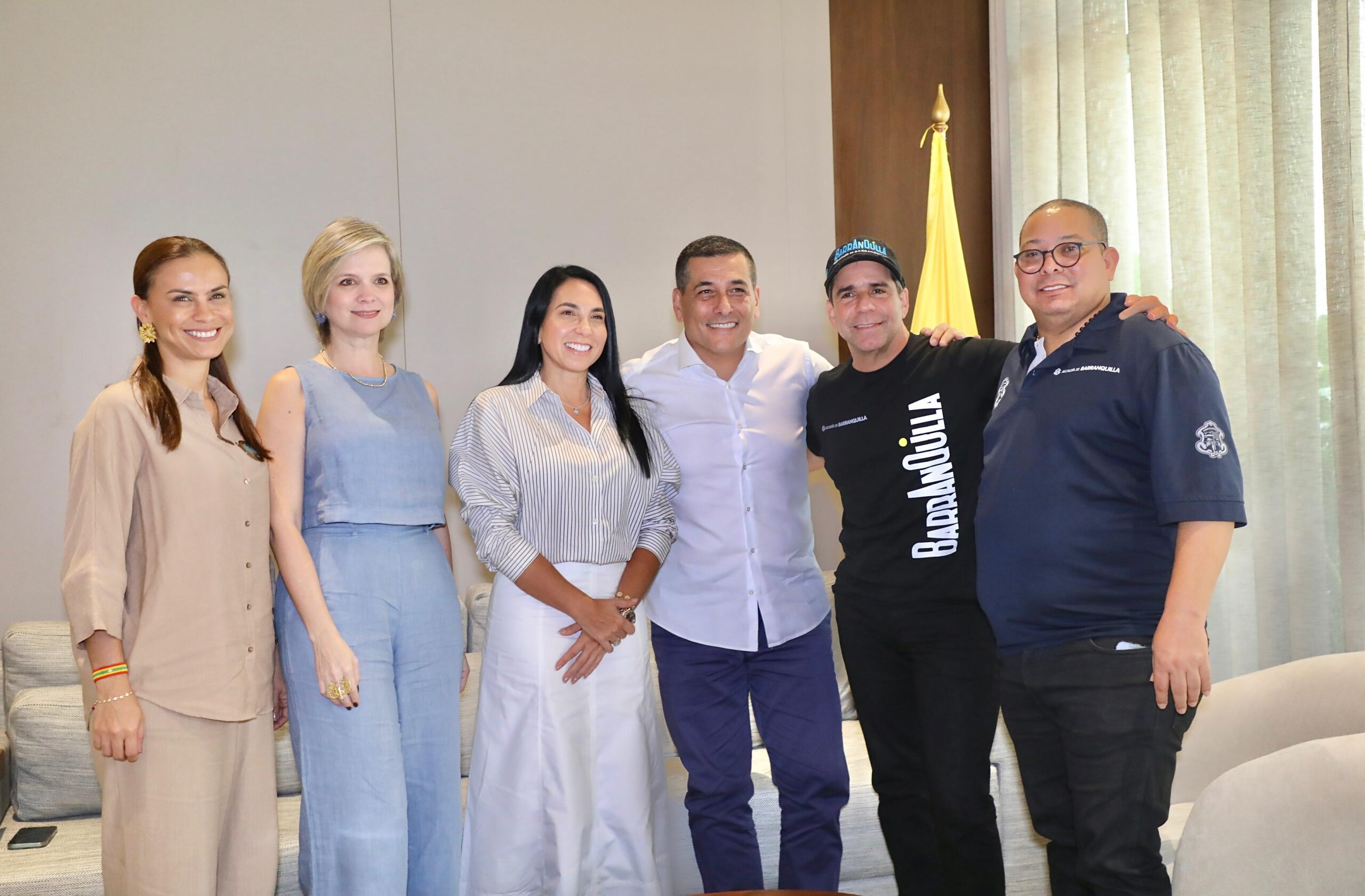 Alcaldes Char y Turbay junto a directora de Carnaval de Barranquilla S.A.S.