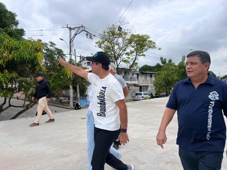 Alcalcde Char, Rafael Lafont en avance de obra de Malecón del Sur