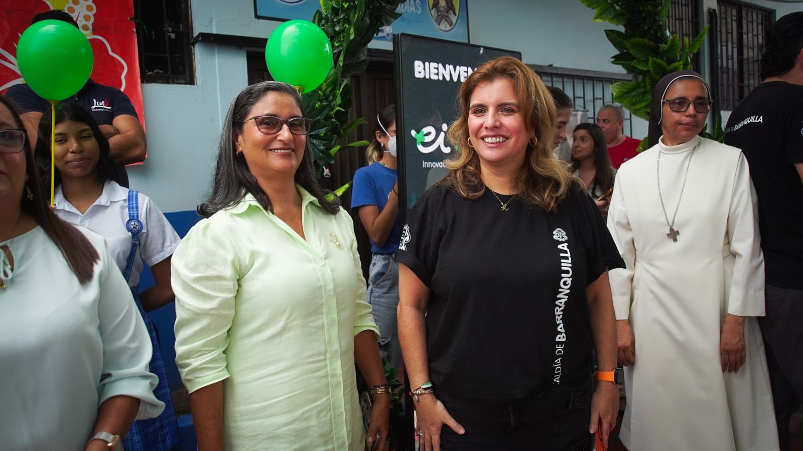 Lanzamiento evento Crack the Code con la presencia de la secretaria de Educación, y representantes de organizaciones aliadas