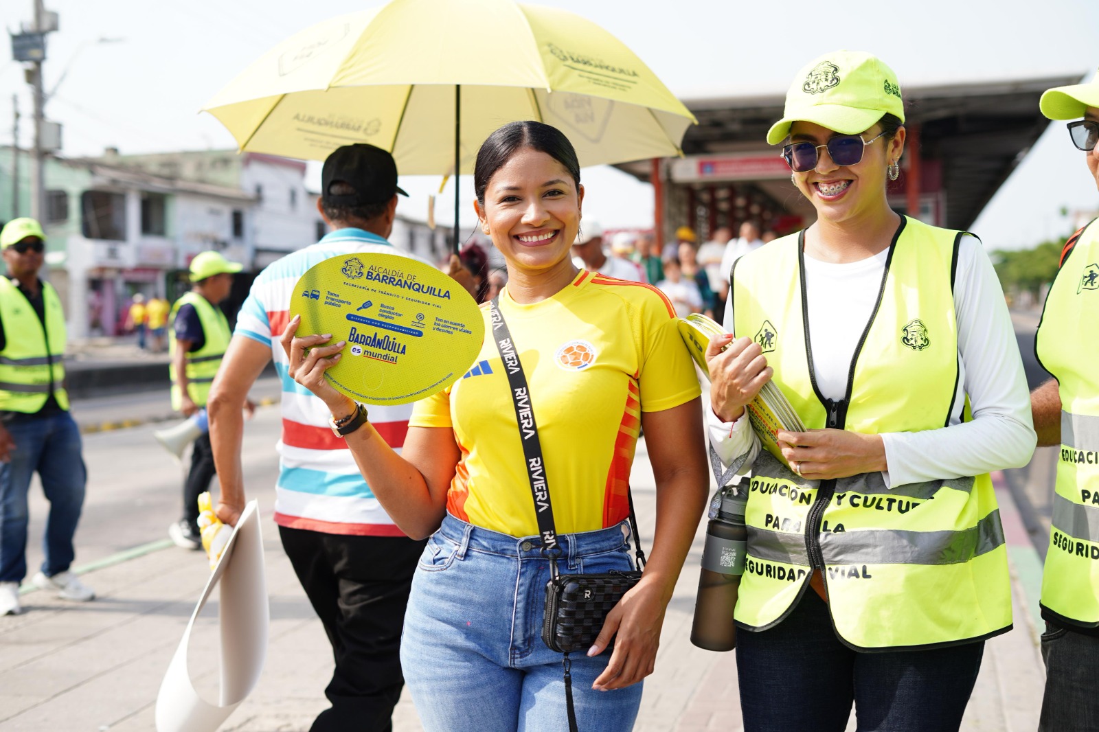 Socializando a la ciudadania las prohíbe del tráfico vehicular este viernes 6 de junio