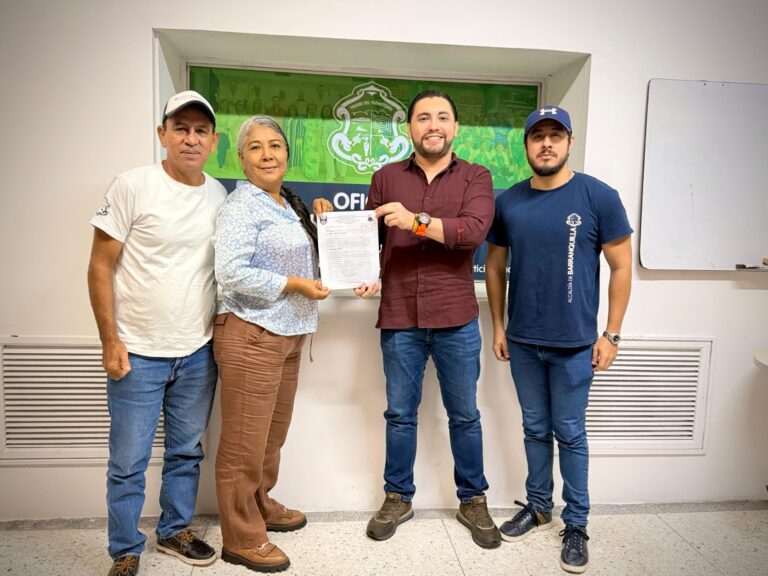 Entrega Oficial del Aporte de la Federación Comunal para la Política de Participación Ciudadana