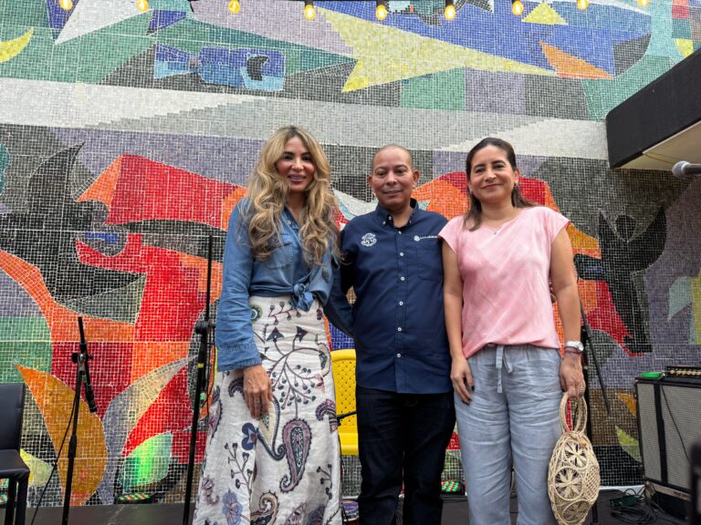 Ana María Aljure, Juan Carlos Ospino e Isabel Ramírez