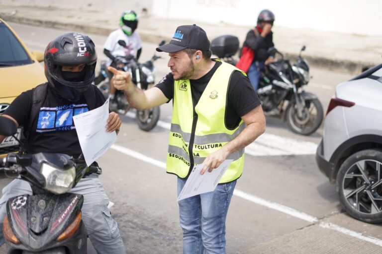 Nuevos Cambio de planeamiento semafórico de 4 a 3 fases sobre la Vía 40