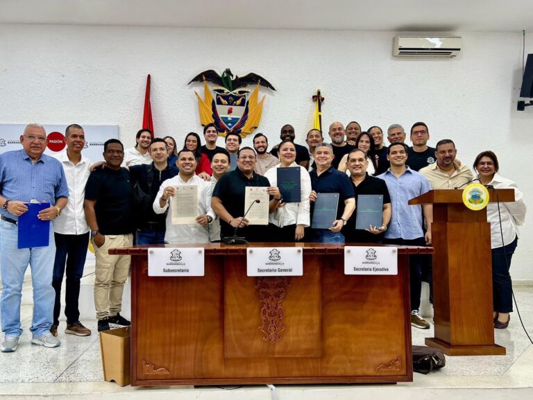 Grupo de Concejales muestran presupuesto aprobado