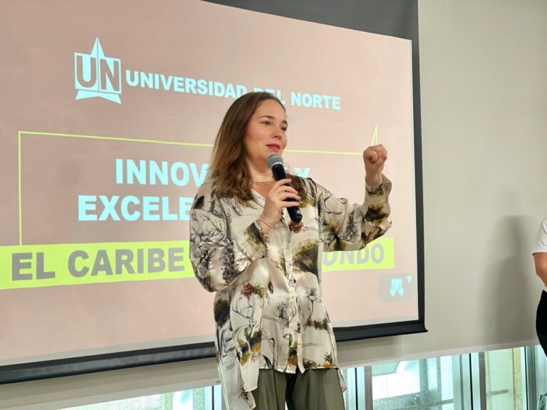 Ana Maria badel jefa de la oficina de relaciones internacionales en Catedra EUROPA