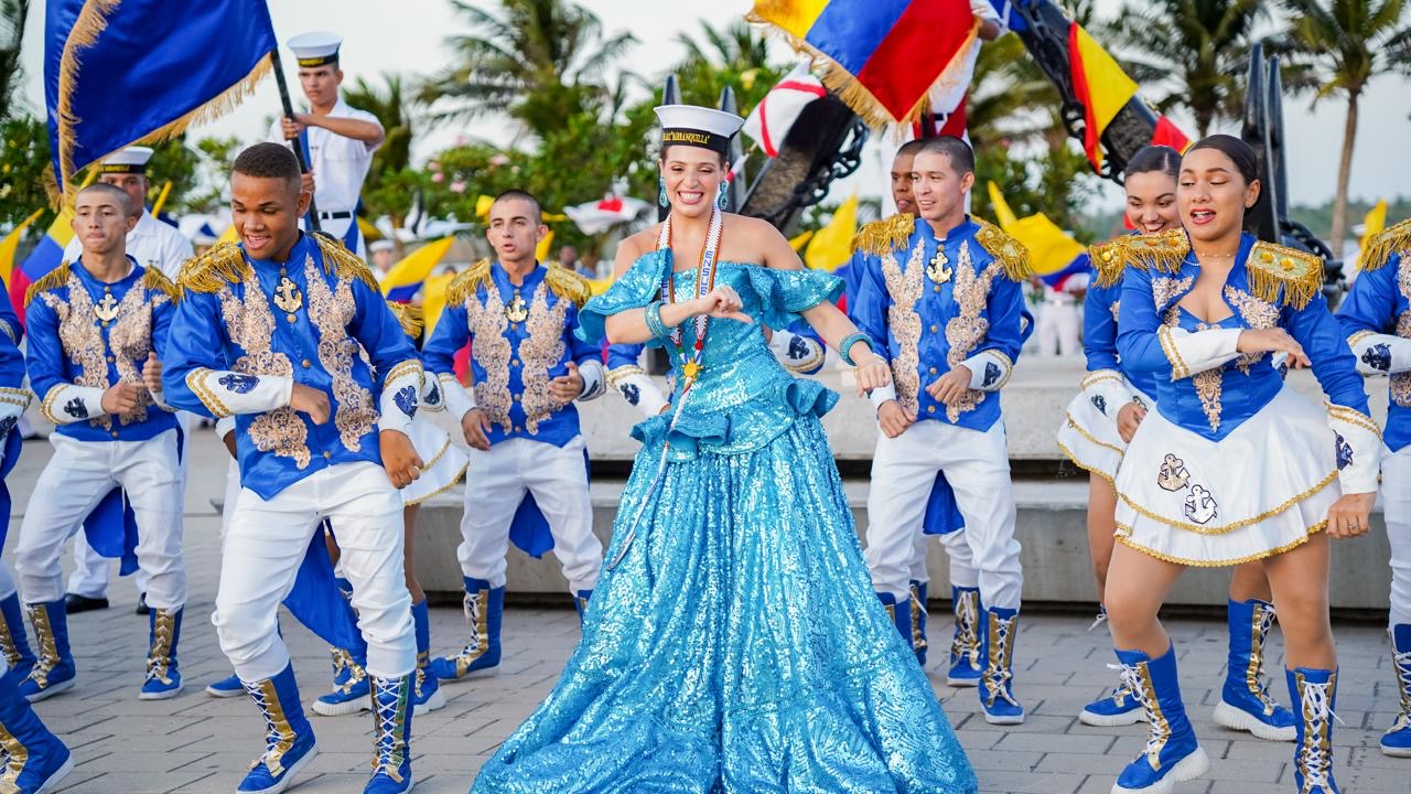 Michel Char en presentación en guacherna fluvial