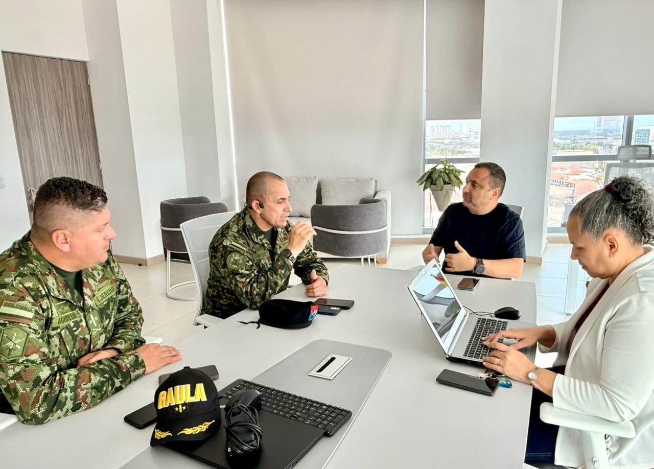 Reunión entre altos mandos militares del Gaula
